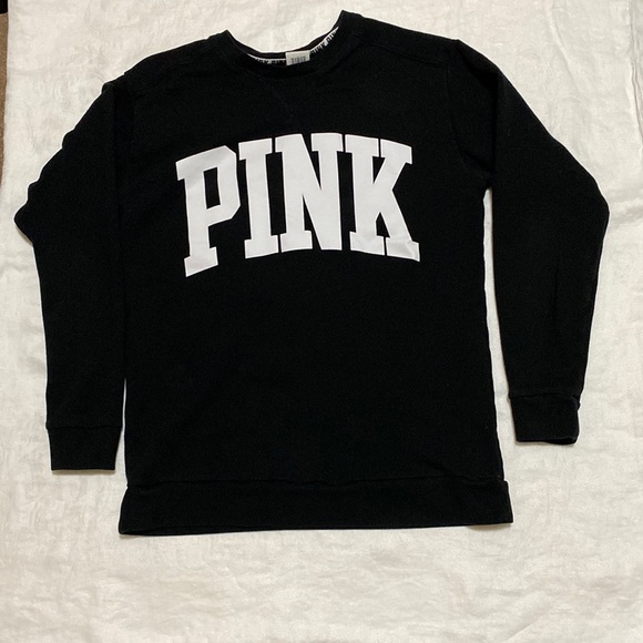 PINK Victoria's Secret Sweaters - PINK Victoria’s Secret Sweater. (used) 🤍